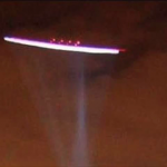 L'UFO avvistato recentemente in Cina che evidenzia singolari somiglianze con l'oggetto volante del video, per la presenza delle "luci circolari".