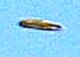IL PRESUNTO UFO FOTOGRAFATO IN CALIFORNIA