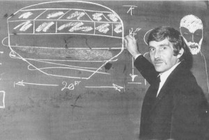 ALAN GODFREY DISEGNA L'UFO CHE DICE DI AVER VISTO