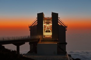 UNA RETE DI TELESCOPI MONITORERÀ IL CIELO ALLA RICRCA DI VELIVOLI INSOLITI