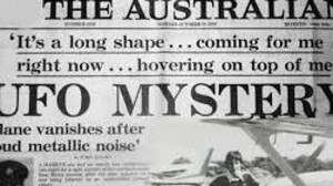 UN QUOTIDIANO AUSTRALIANO CON LA NOTIZIA IN PRIMA PAGINA