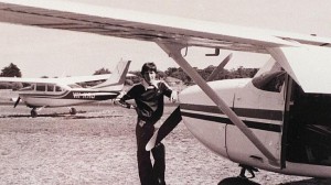 FRED VALENTICH ACCANTO AL SUO CESSNA