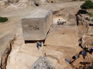 L'ULTIMO MONOLITE SCOPERTO A BAALBEK
