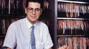 UN GIOVANE NICK POPE QUANDO LAVORAVA PER IL MOD