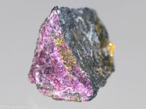 LA REDLEDGEITE, UN MINERALE RARO