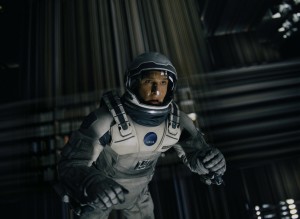 UNA SCENA DEL FILM "INTERSTELLAR"