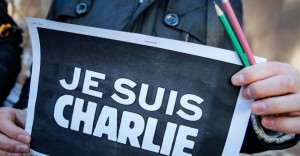 IL CORDOGLIO DOPO LA STRAGE NELLA REDAZIONE DEL GIORNALE CHARLIE HEBDO