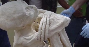 MARIA, UNA DELLE DISCUSSE MUMMIE TROVATE IN PERU'