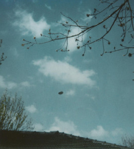 L'UFO RIPRESO DA PADRE E FIGLIO A MELBOURNE