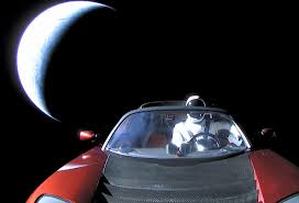 LA TESLA LANCIATA NELLO SPAZIO DA SPOCEX DI ELON MUSK