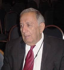 L'EX UFFICIALE DELL'USAF ROBERT SALAS