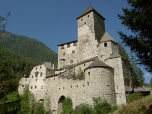 CASTEL TAUFERS, IN ALTO ADIGE
