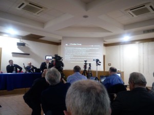 LA SALA IN CUI SI E' SVOLTA LA CONFERENZA ROMANA