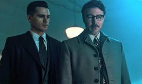 IL CAPITANO QUENN E HYNEK NELLA FICTION DI HISTORY CHANNEL