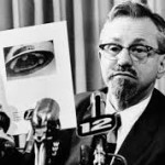 IL PROFESSOR J. ALLEN HYNEK
