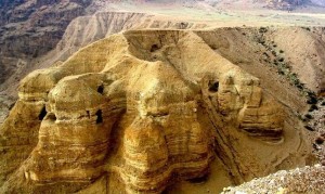 LE GROTTE DI QUMRAN