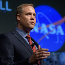 L'AMMINISTRATORE DELLA NASA, JIM