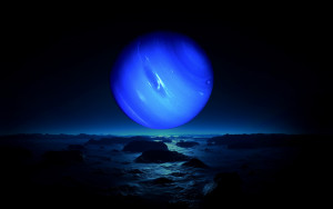IL CIELO DI TRITONE, CON UN ENORME NETTUNO ALL'ORIZZONTE