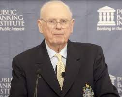 UN'IMMAGINE RECENTE DI PAUL HELLYER